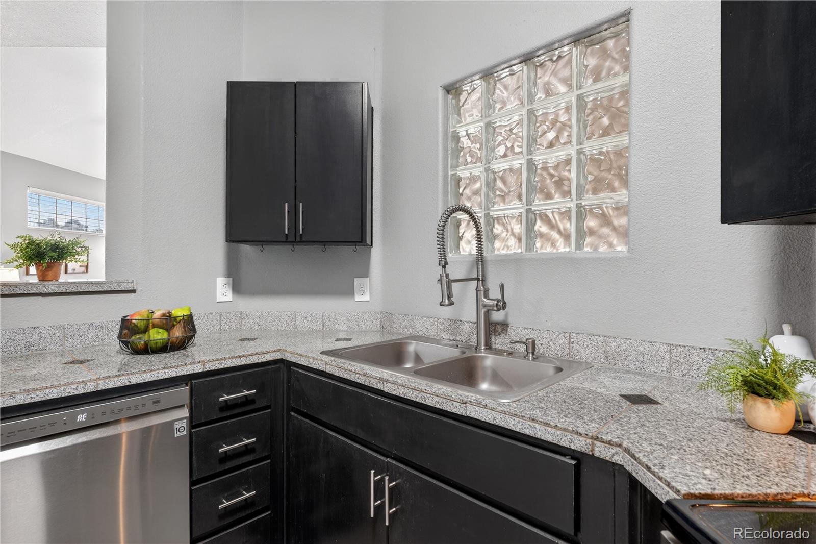 MLS Image #16 for 1691 w canal circle 1137,littleton, Colorado
