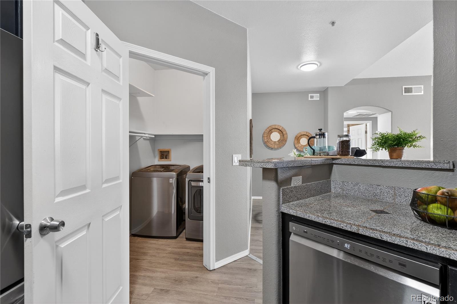 MLS Image #18 for 1691 w canal circle 1137,littleton, Colorado