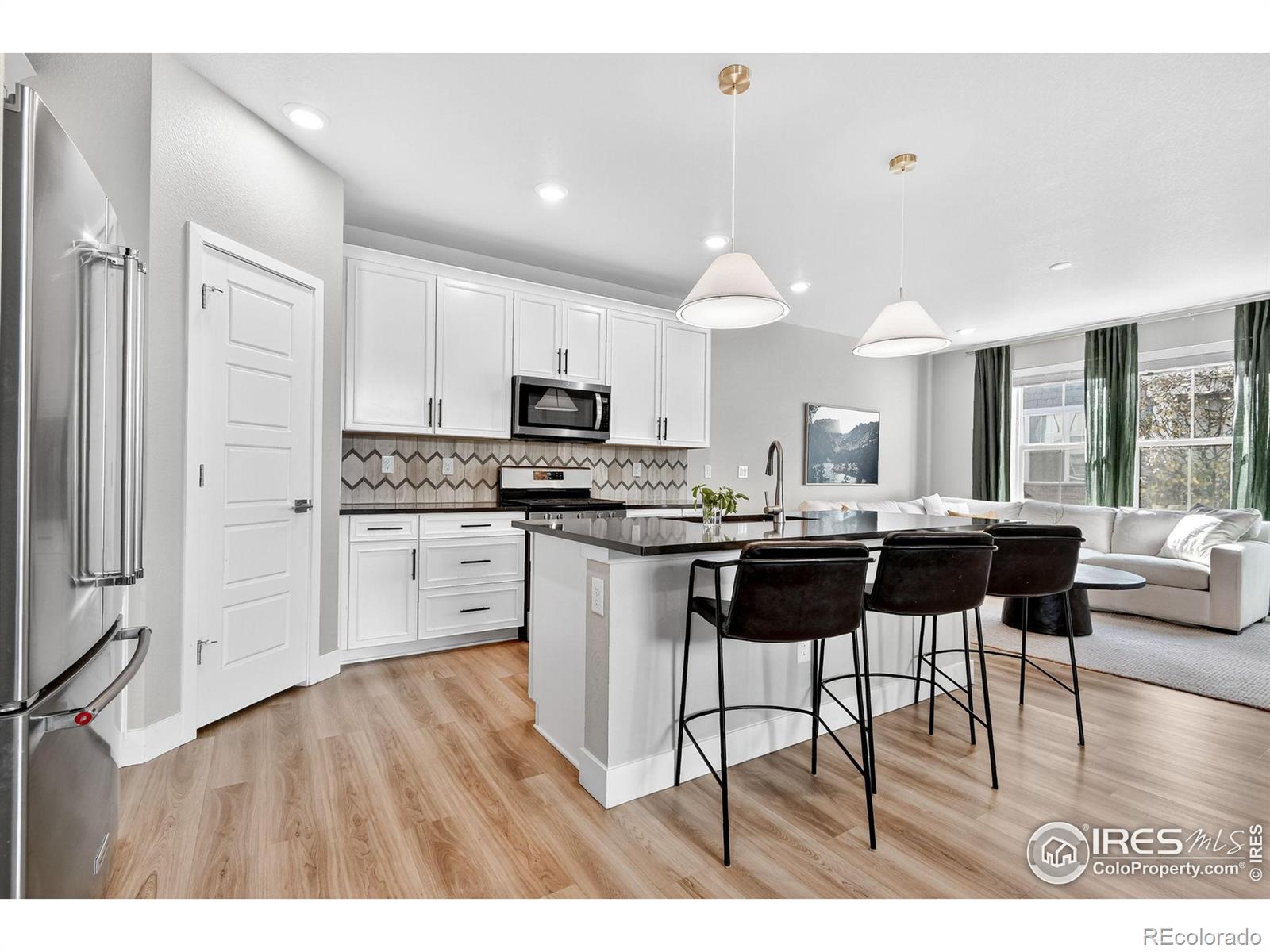 MLS Image #11 for 8325  holman street,arvada, Colorado
