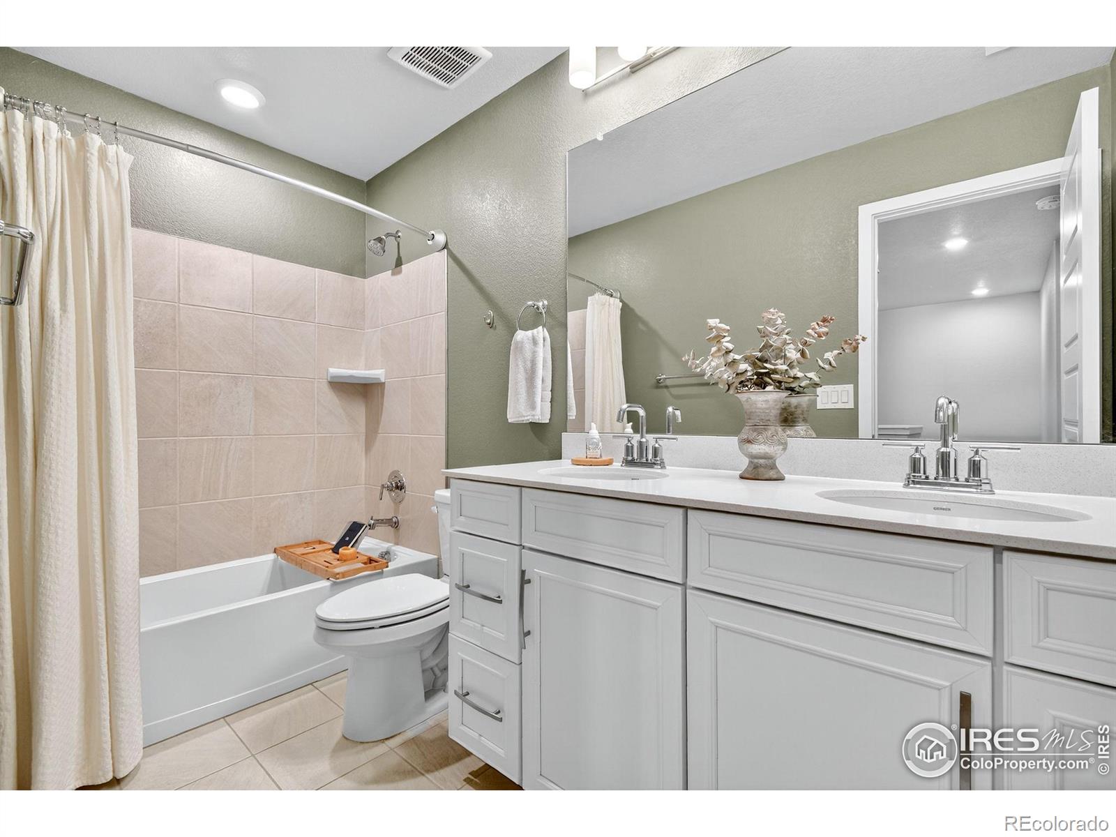 MLS Image #37 for 8325  holman street,arvada, Colorado