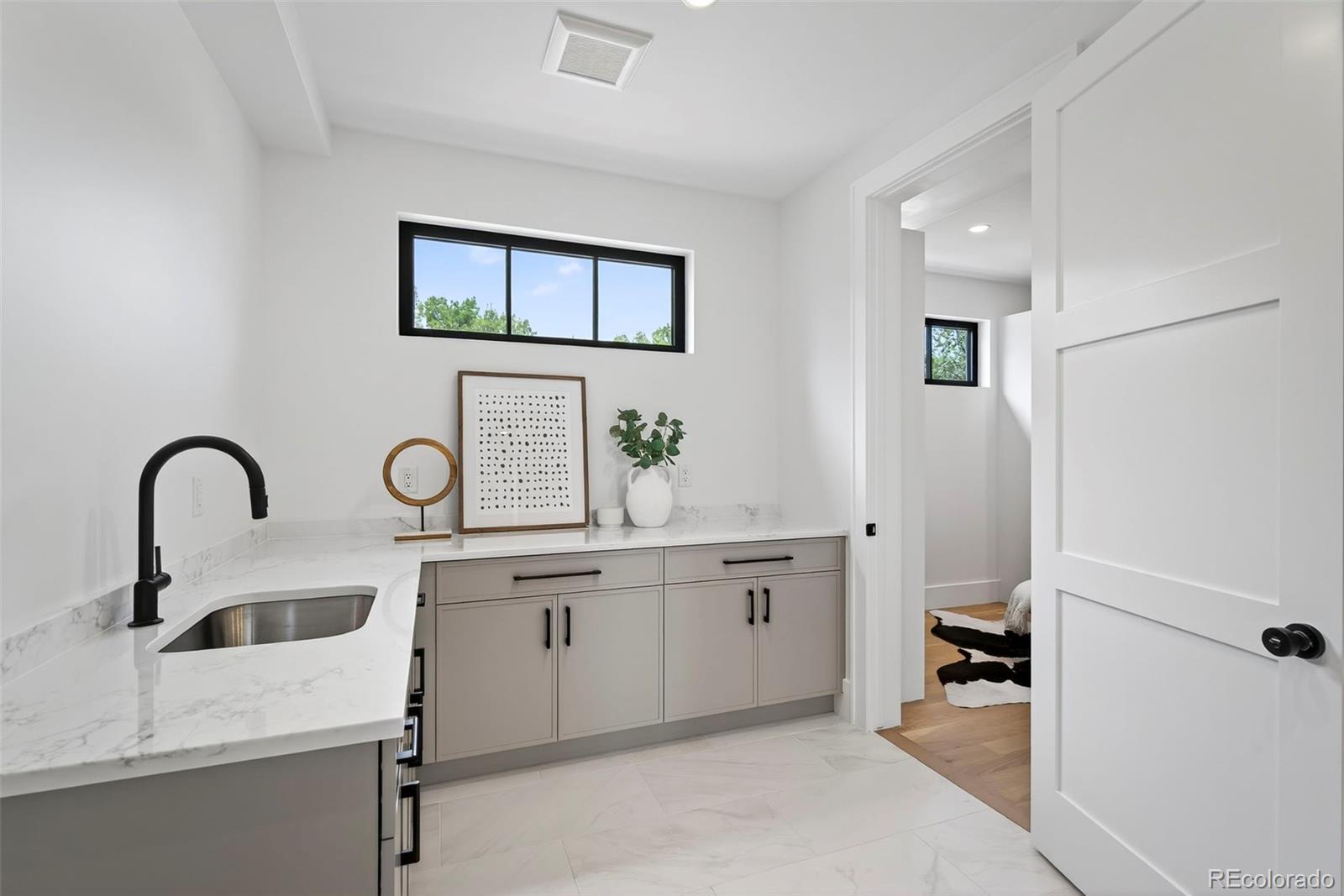 MLS Image #38 for 2045 s cook street,denver, Colorado