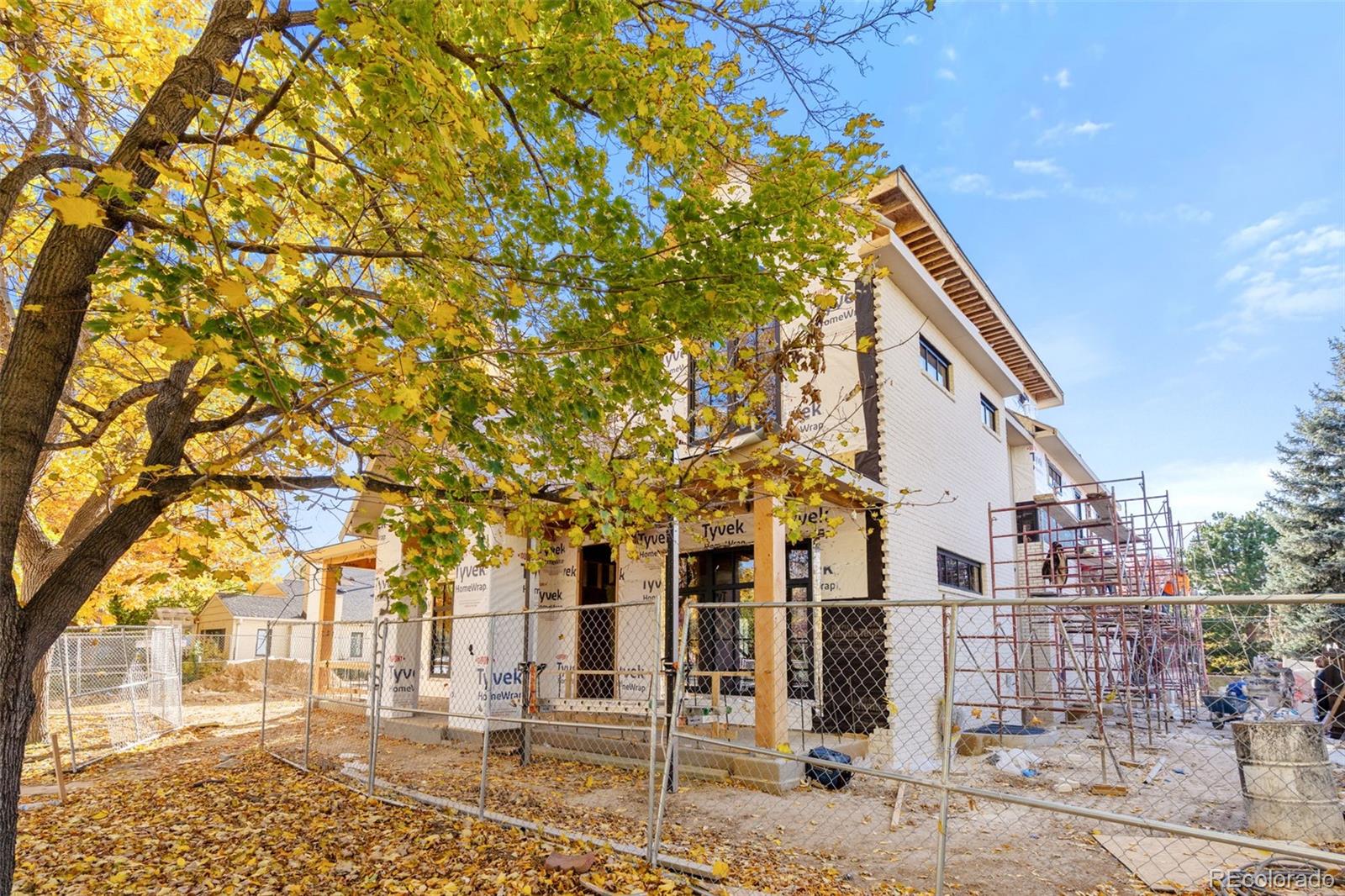 MLS Image #6 for 2045 s cook street,denver, Colorado