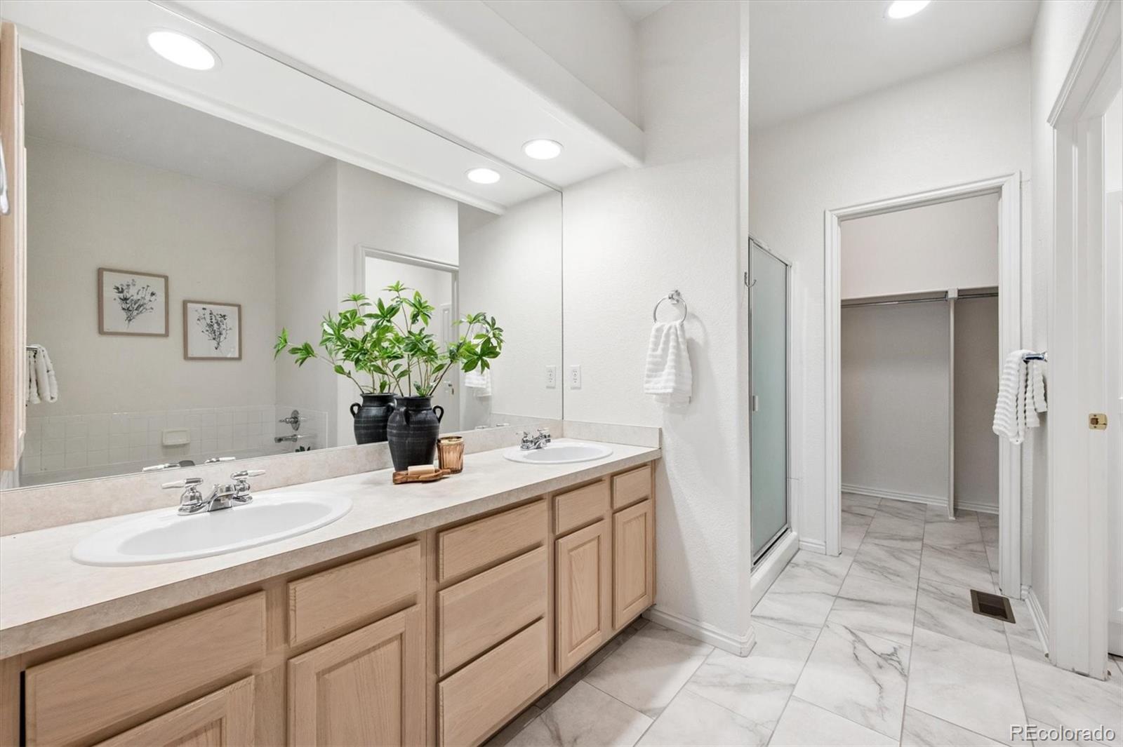 MLS Image #20 for 6776 e panorama lane c3,denver, Colorado