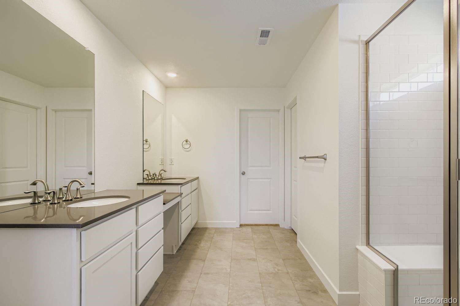 MLS Image #10 for 12680 w glasgow place,littleton, Colorado