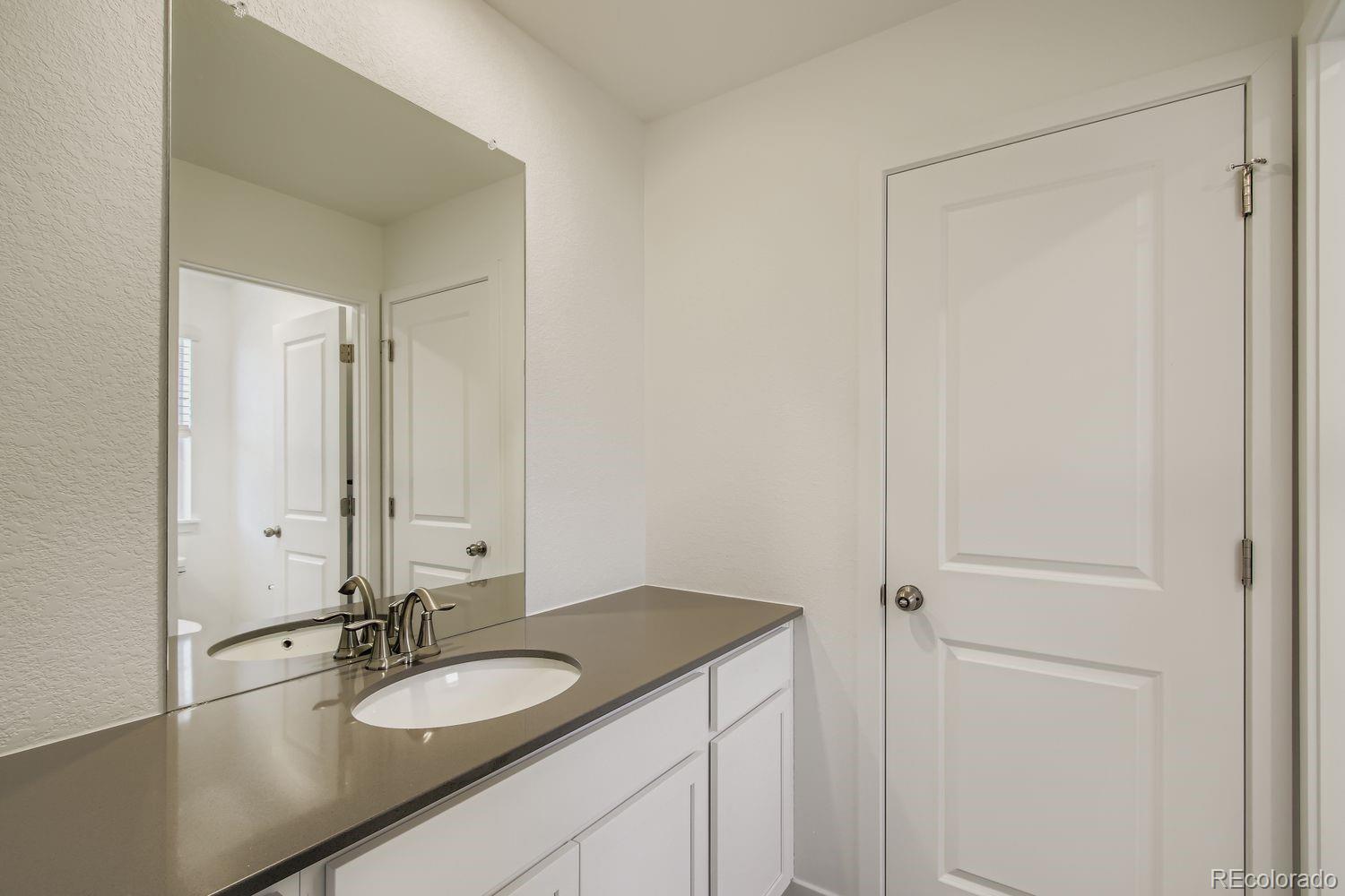 MLS Image #14 for 12680 w glasgow place,littleton, Colorado
