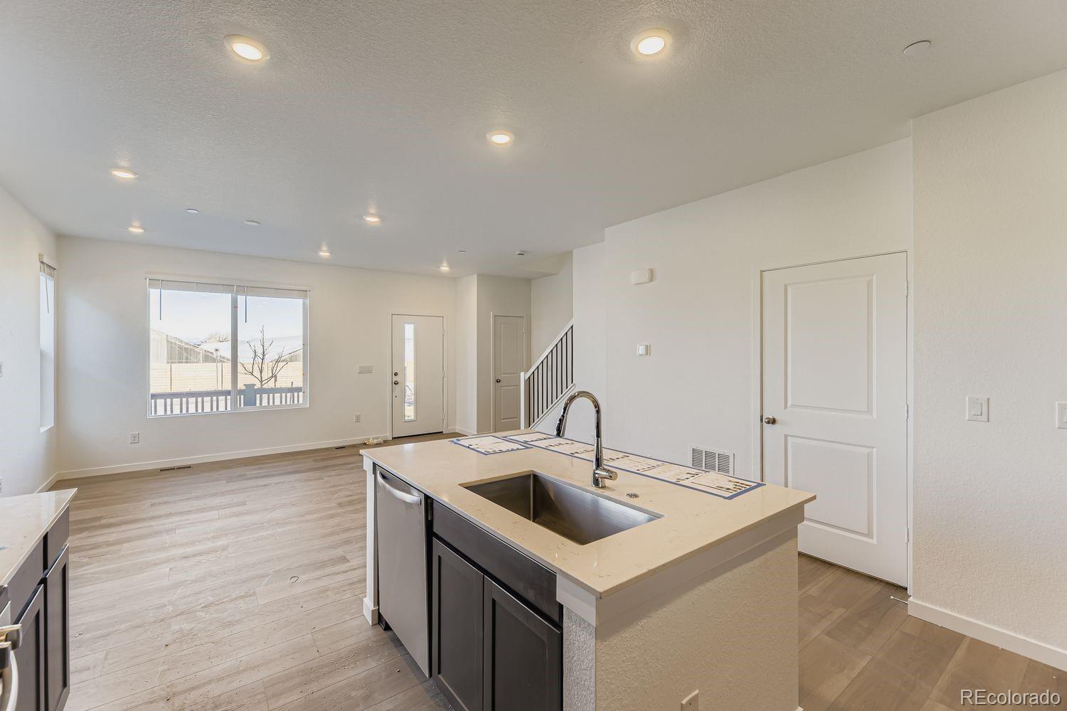 MLS Image #3 for 7652 s cherokee trail ,centennial, Colorado