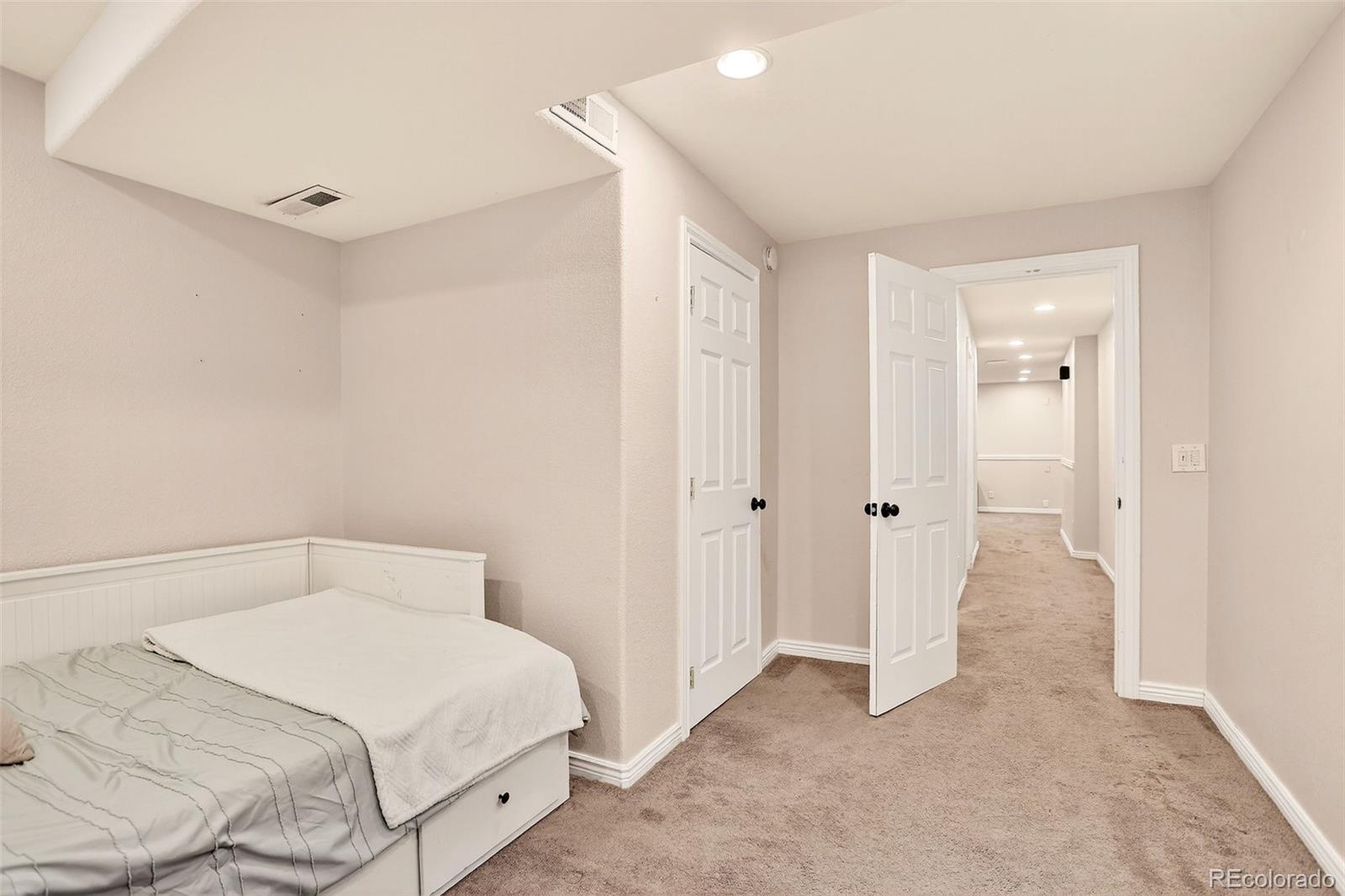MLS Image #29 for 3853  charterwood drive,highlands ranch, Colorado