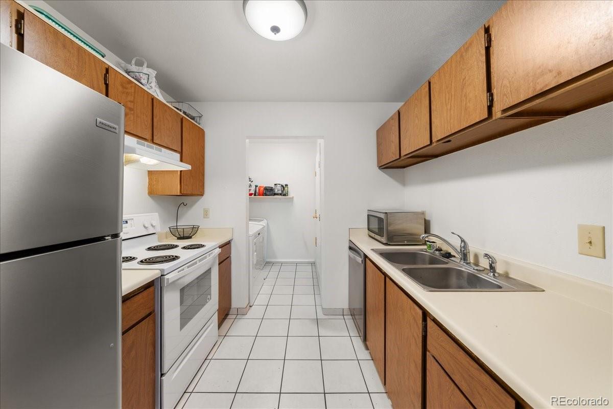 MLS Image #10 for 8910  fox drive 16,thornton, Colorado