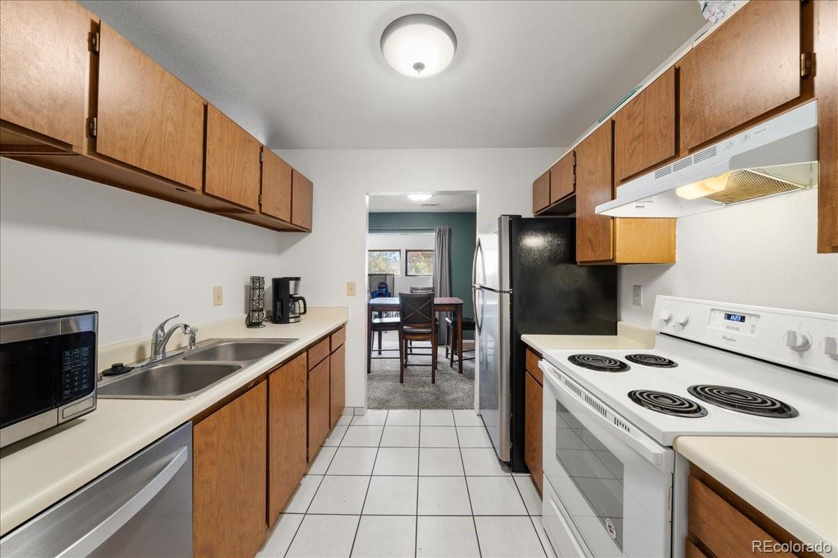MLS Image #11 for 8910  fox drive 16,thornton, Colorado