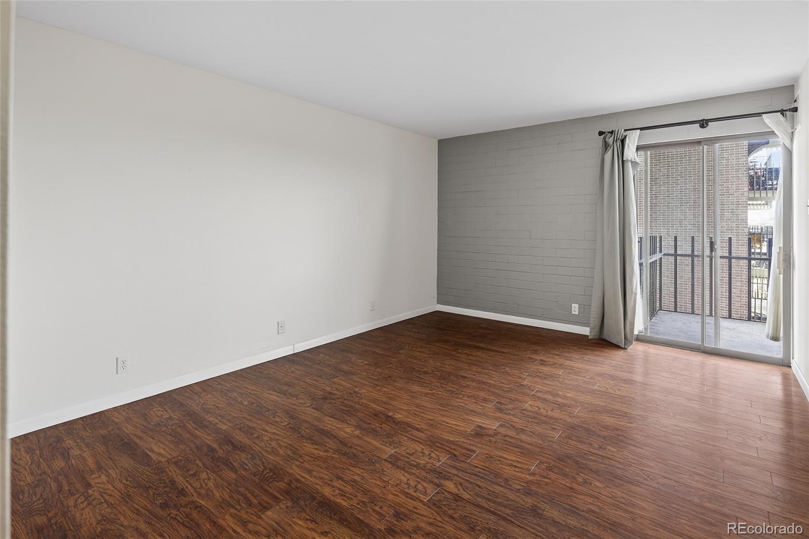 MLS Image #17 for 460 s marion parkway 1452,denver, Colorado