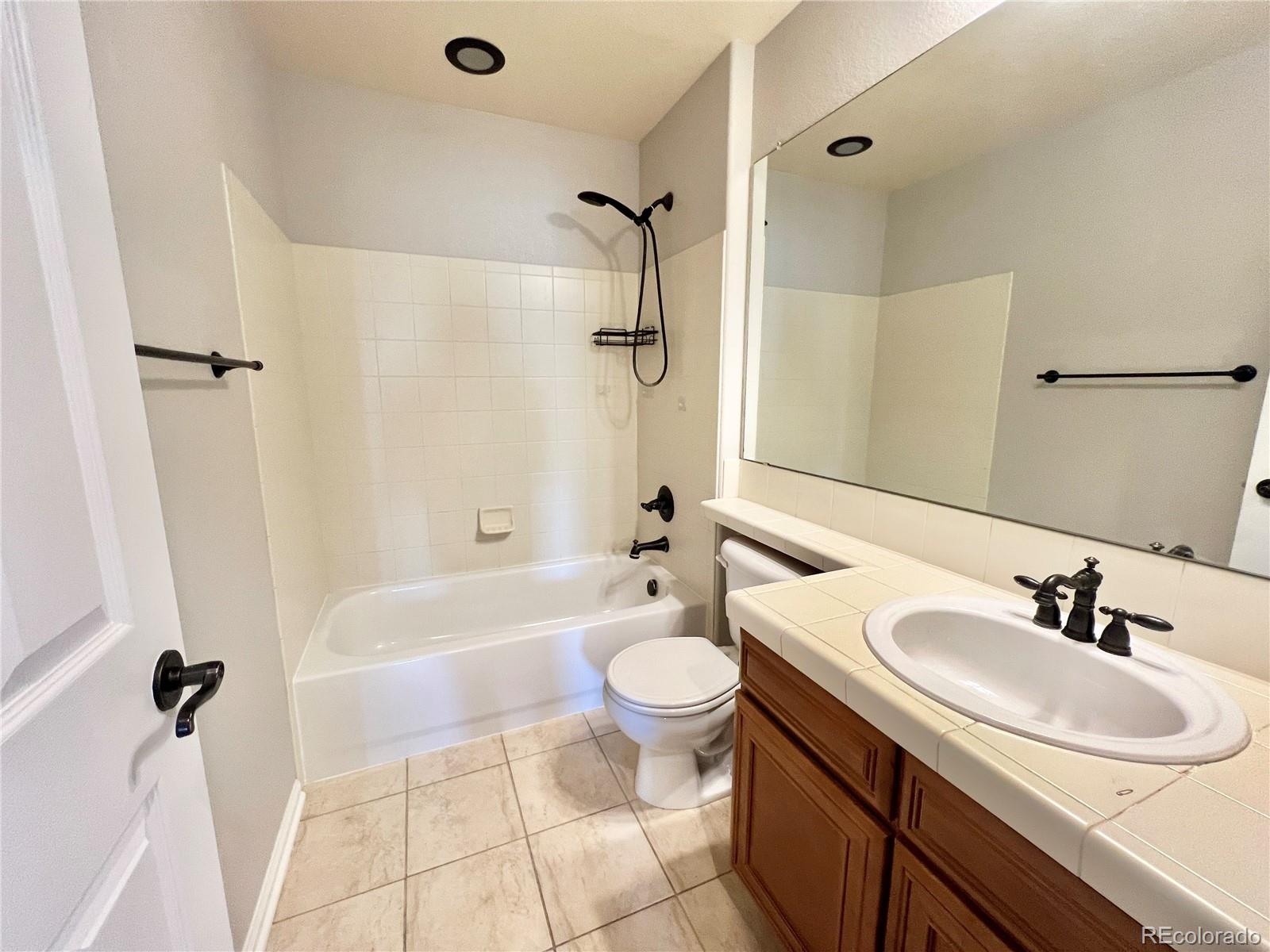 MLS Image #14 for 5001  laurelglen lane,highlands ranch, Colorado