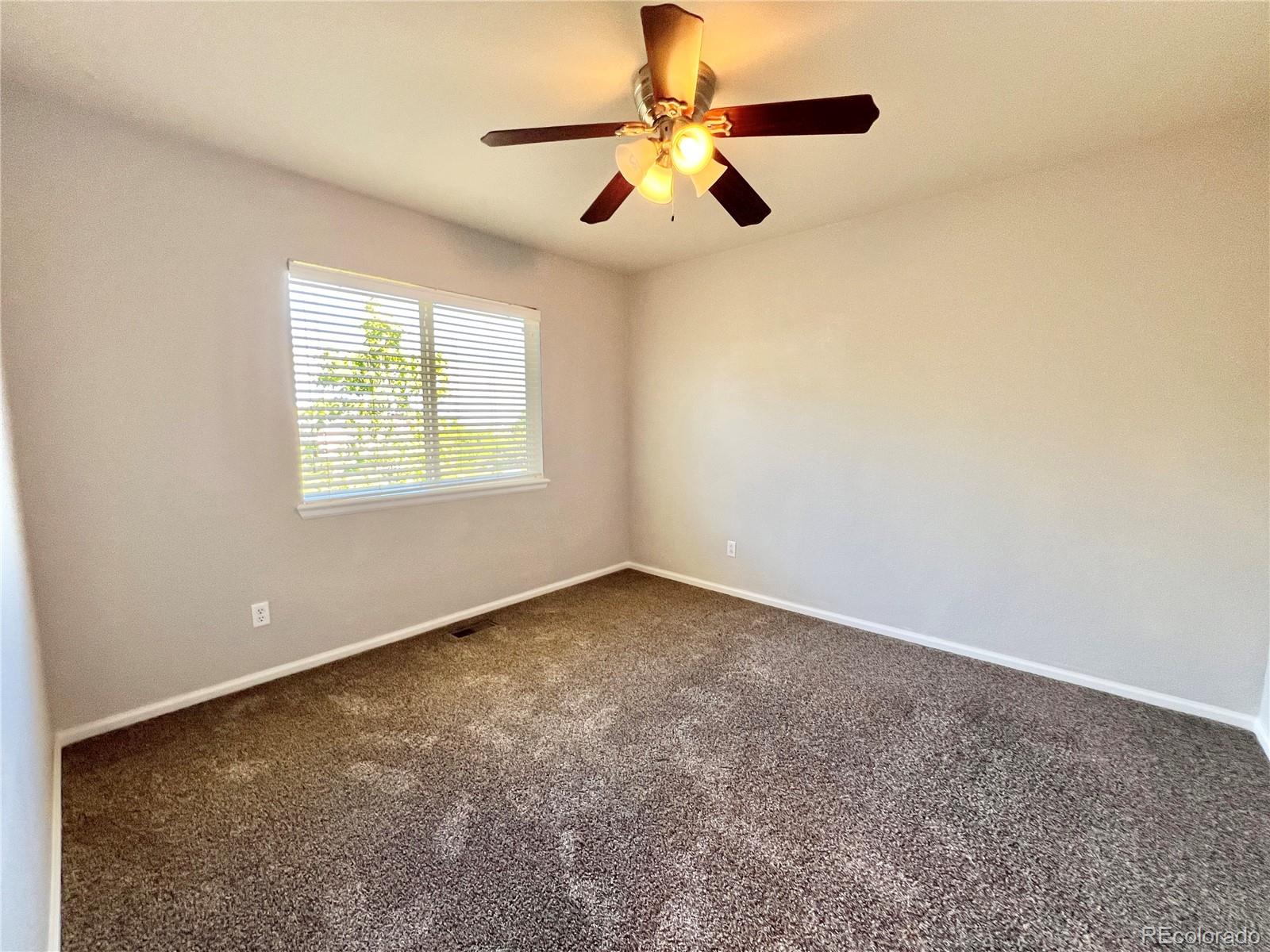 MLS Image #15 for 5001  laurelglen lane,highlands ranch, Colorado