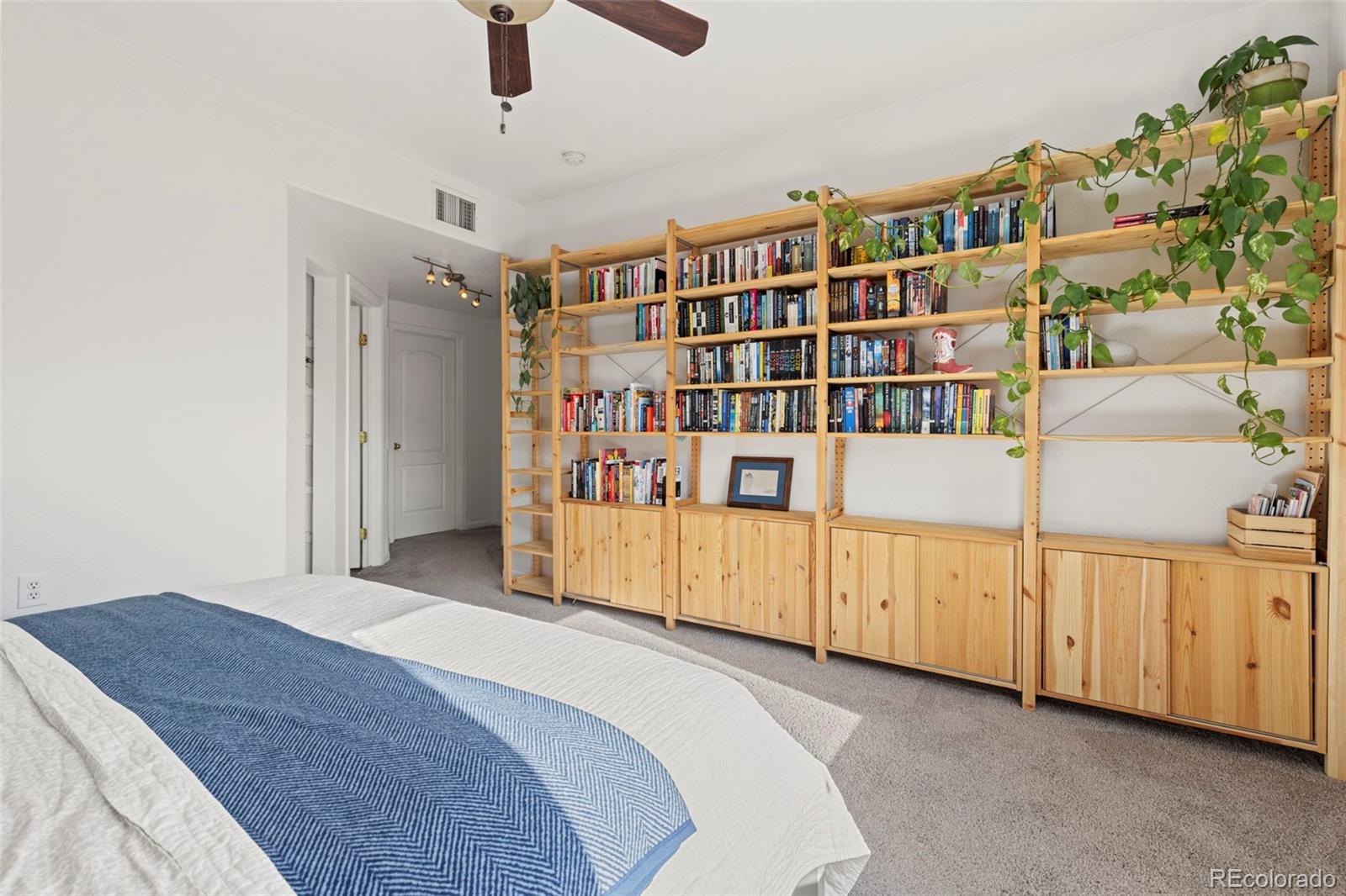 MLS Image #18 for 10337 w 55th place 204,arvada, Colorado