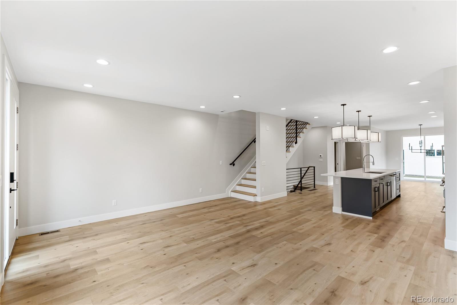 MLS Image #2 for 2734 s bannock street,englewood, Colorado