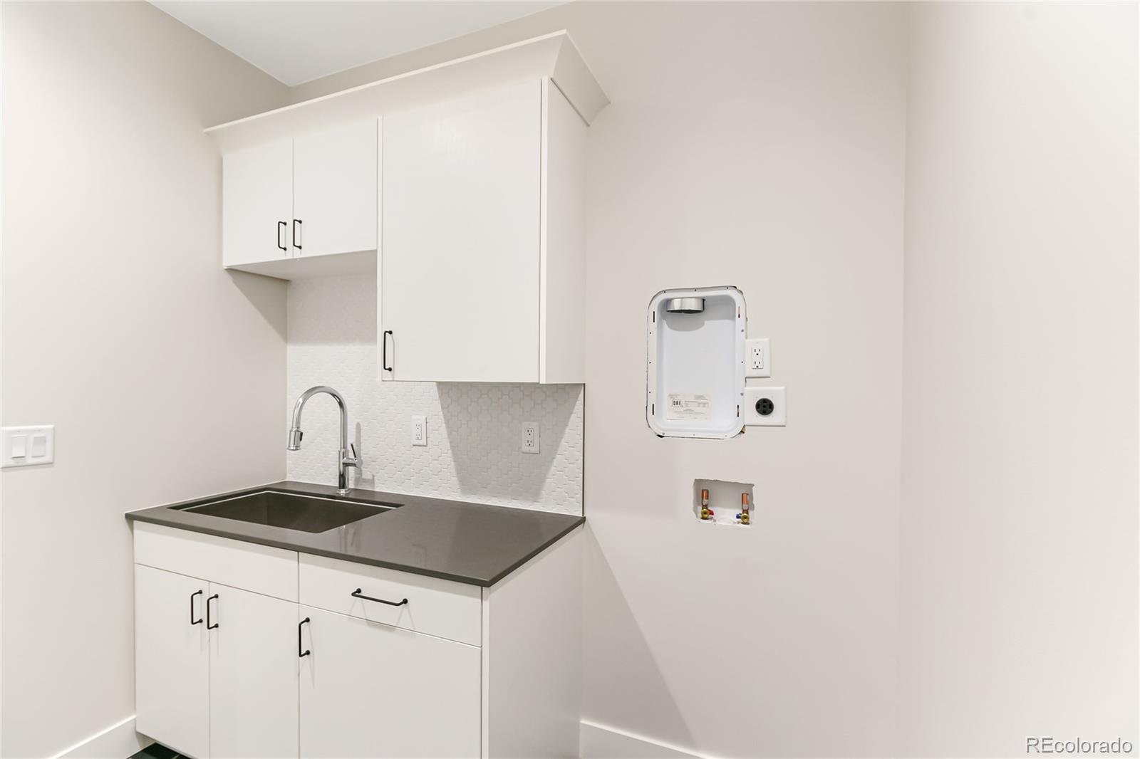 MLS Image #23 for 2734 s bannock street,englewood, Colorado