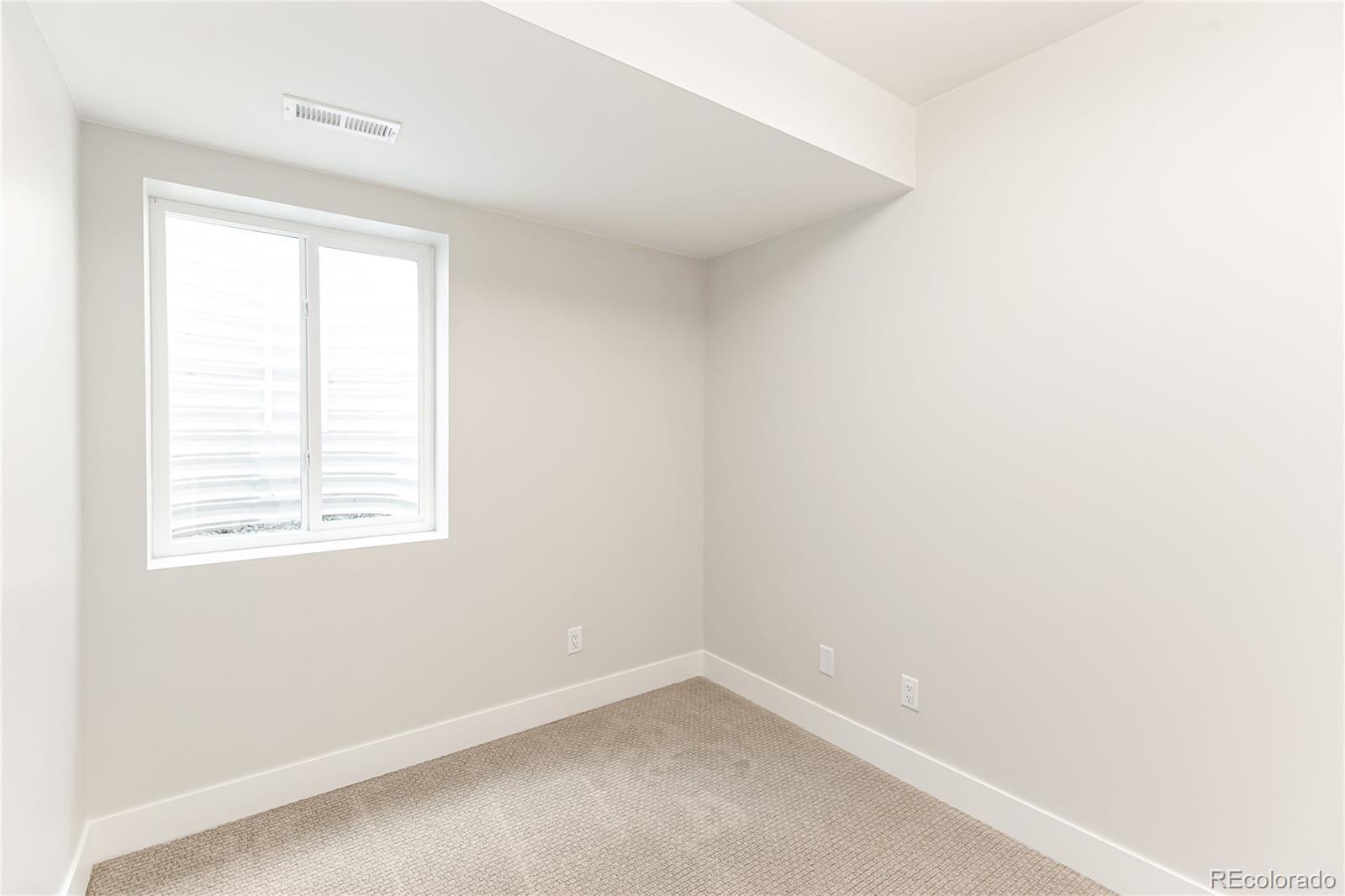 MLS Image #26 for 2734 s bannock street,englewood, Colorado