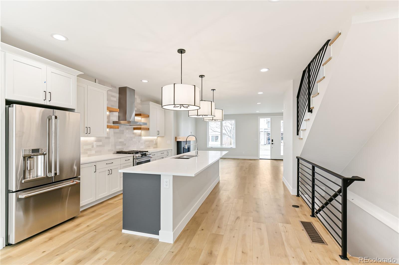 MLS Image #4 for 2734 s bannock street,englewood, Colorado