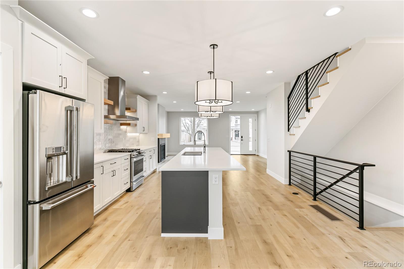 MLS Image #5 for 2734 s bannock street,englewood, Colorado
