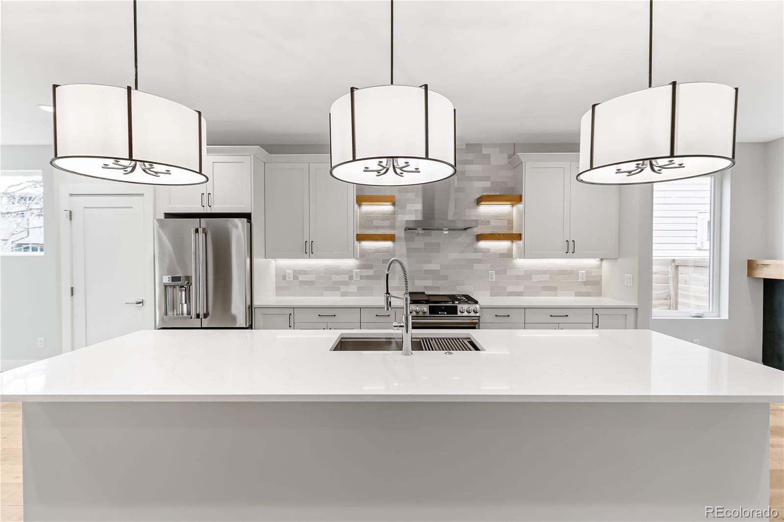 MLS Image #7 for 2734 s bannock street,englewood, Colorado