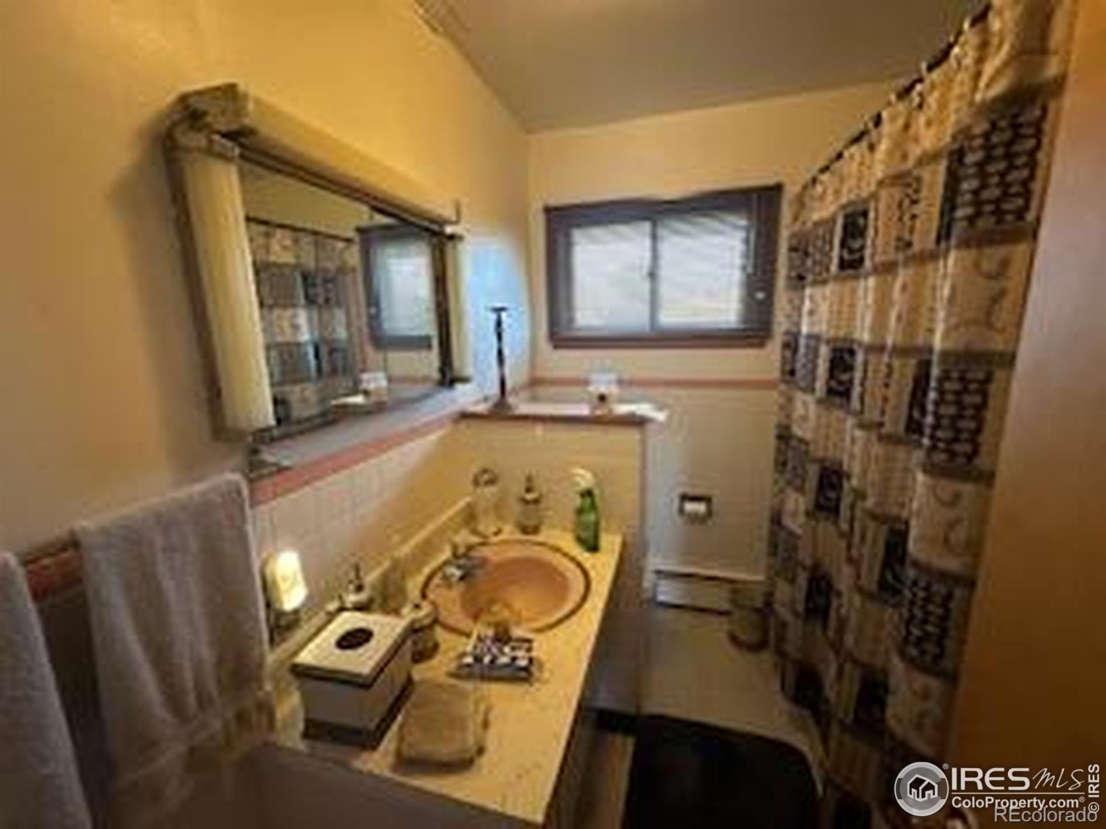 MLS Image #11 for 617  5th street,stratton, Colorado
