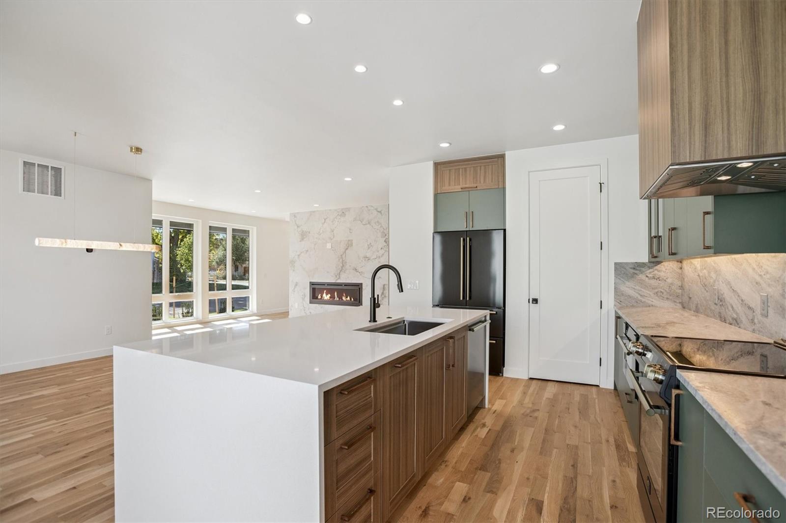 MLS Image #11 for 75 w harvard avenue,denver, Colorado