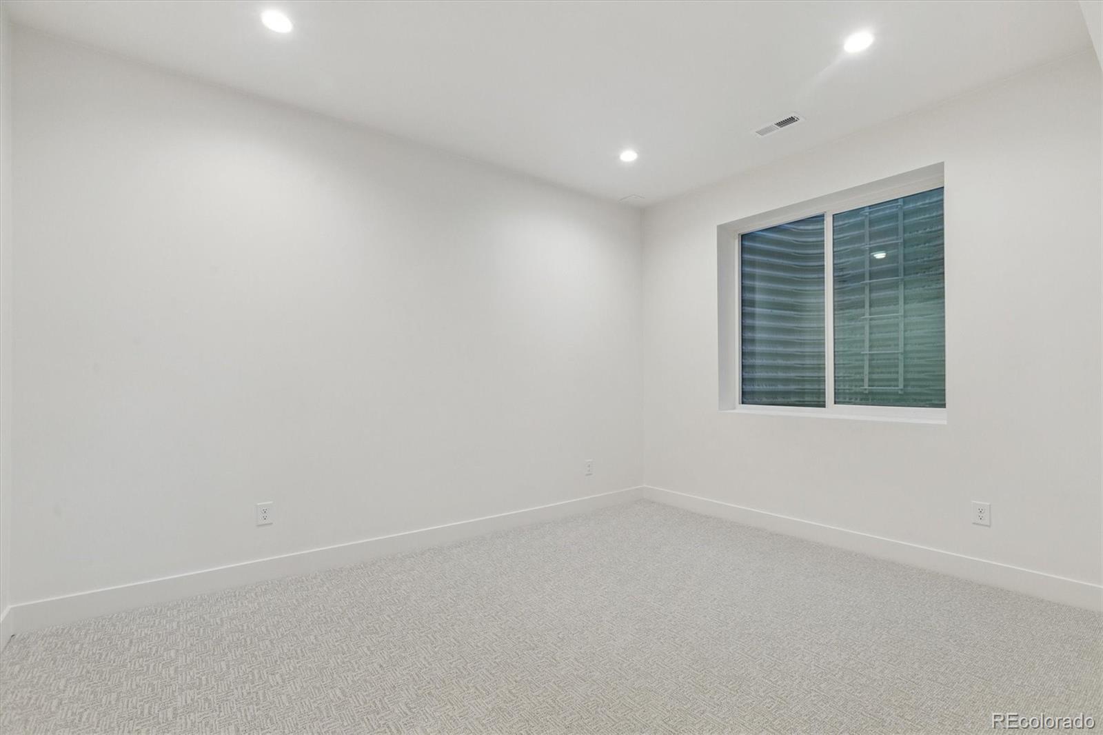 MLS Image #37 for 75 w harvard avenue,denver, Colorado