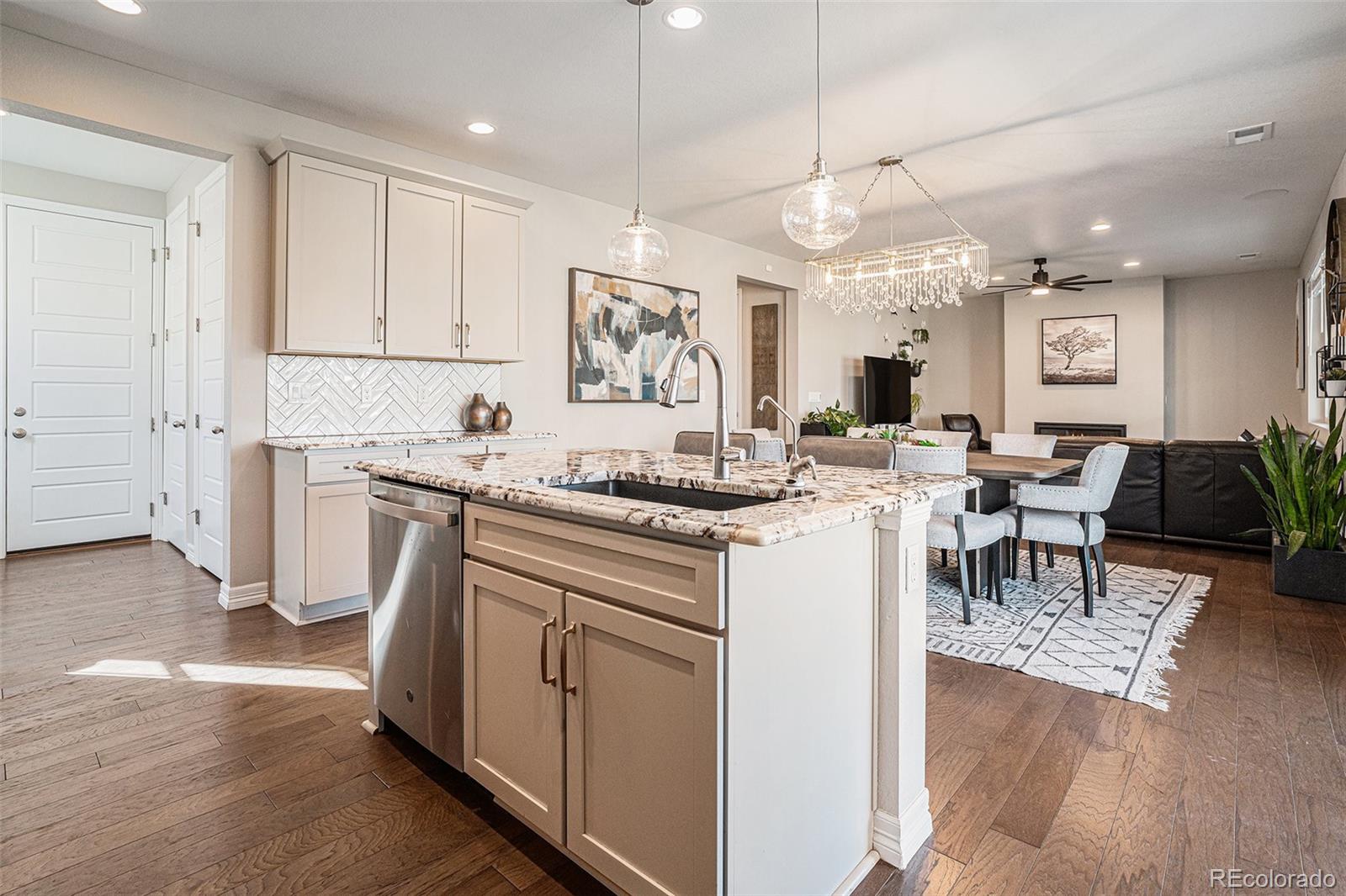 MLS Image #11 for 22011 e stanford circle,aurora, Colorado