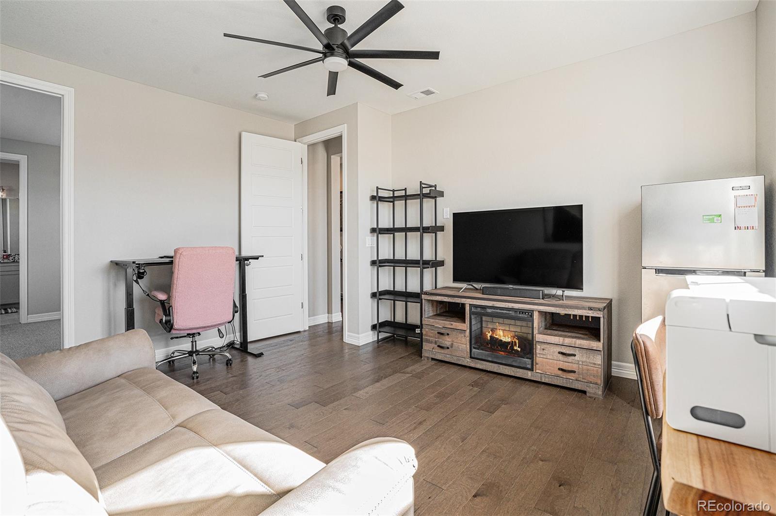 MLS Image #14 for 22011 e stanford circle,aurora, Colorado