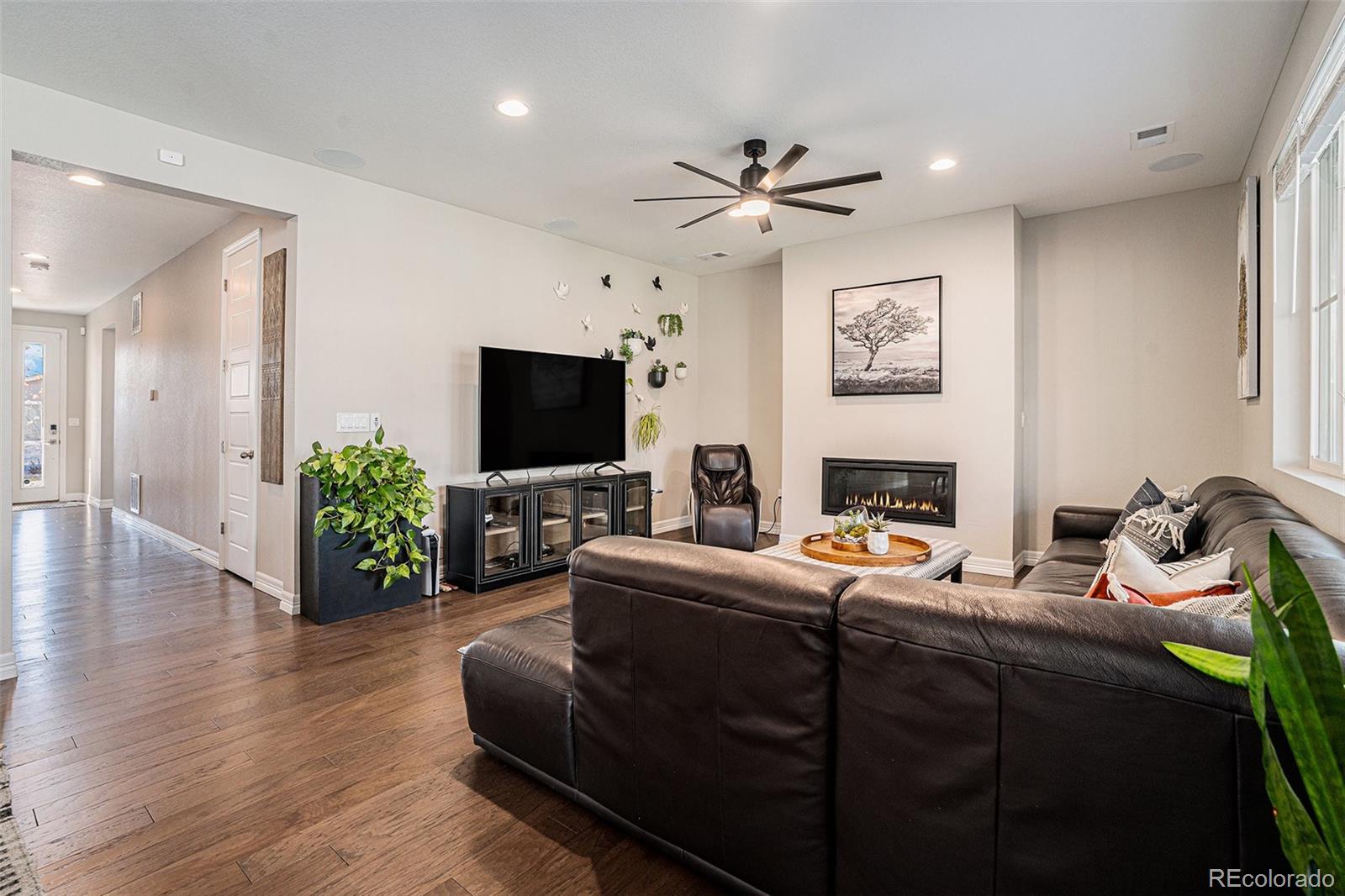 MLS Image #4 for 22011 e stanford circle,aurora, Colorado