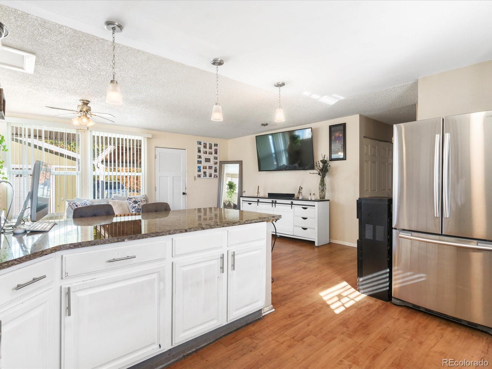 MLS Image #11 for 481  bronco road,denver, Colorado