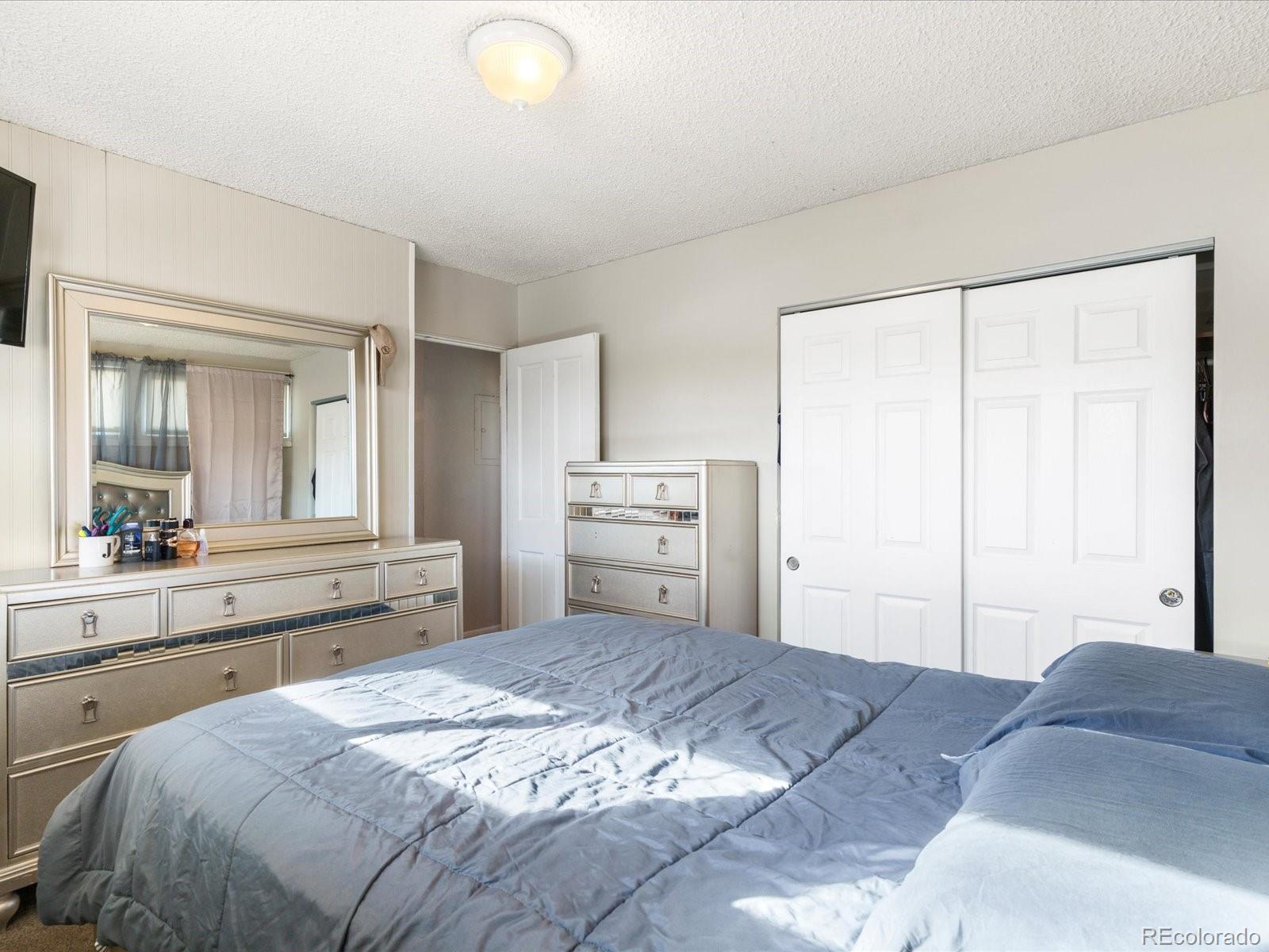 MLS Image #13 for 481  bronco road,denver, Colorado