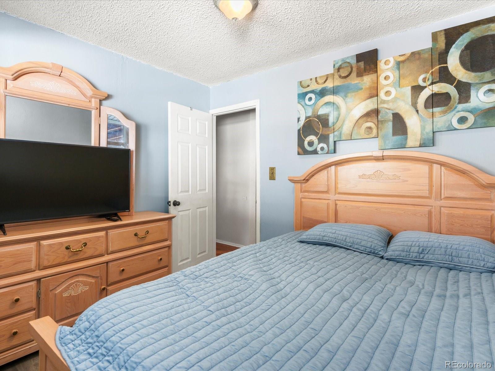 MLS Image #15 for 481  bronco road,denver, Colorado