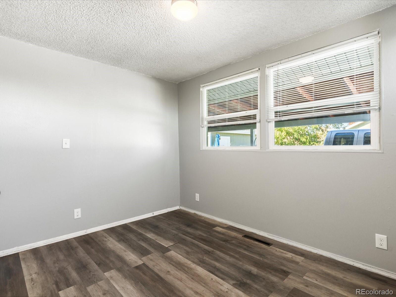 MLS Image #18 for 481  bronco road,denver, Colorado