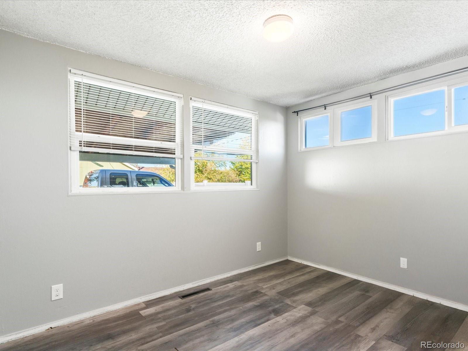 MLS Image #19 for 481  bronco road,denver, Colorado