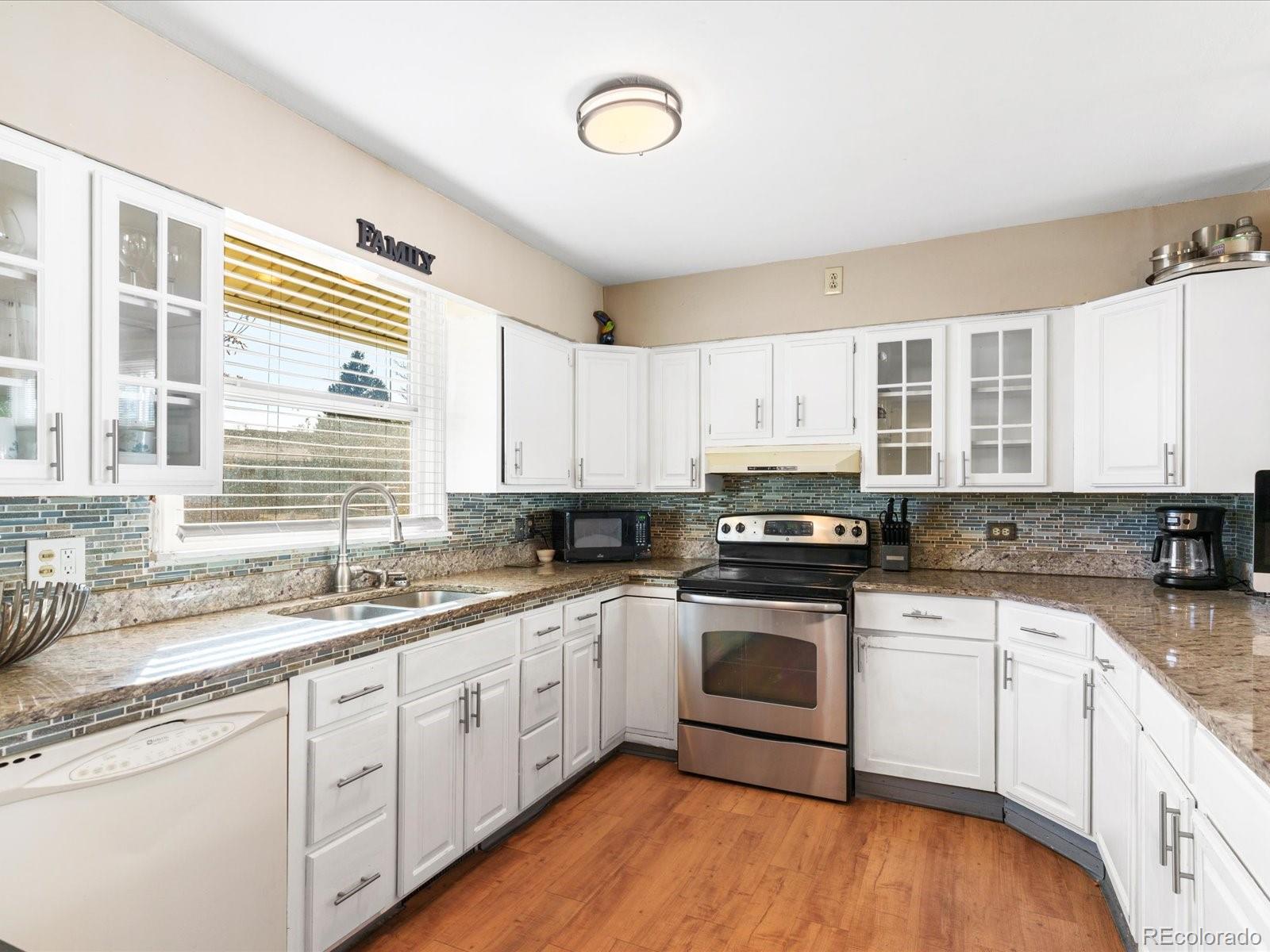 MLS Image #8 for 481  bronco road,denver, Colorado