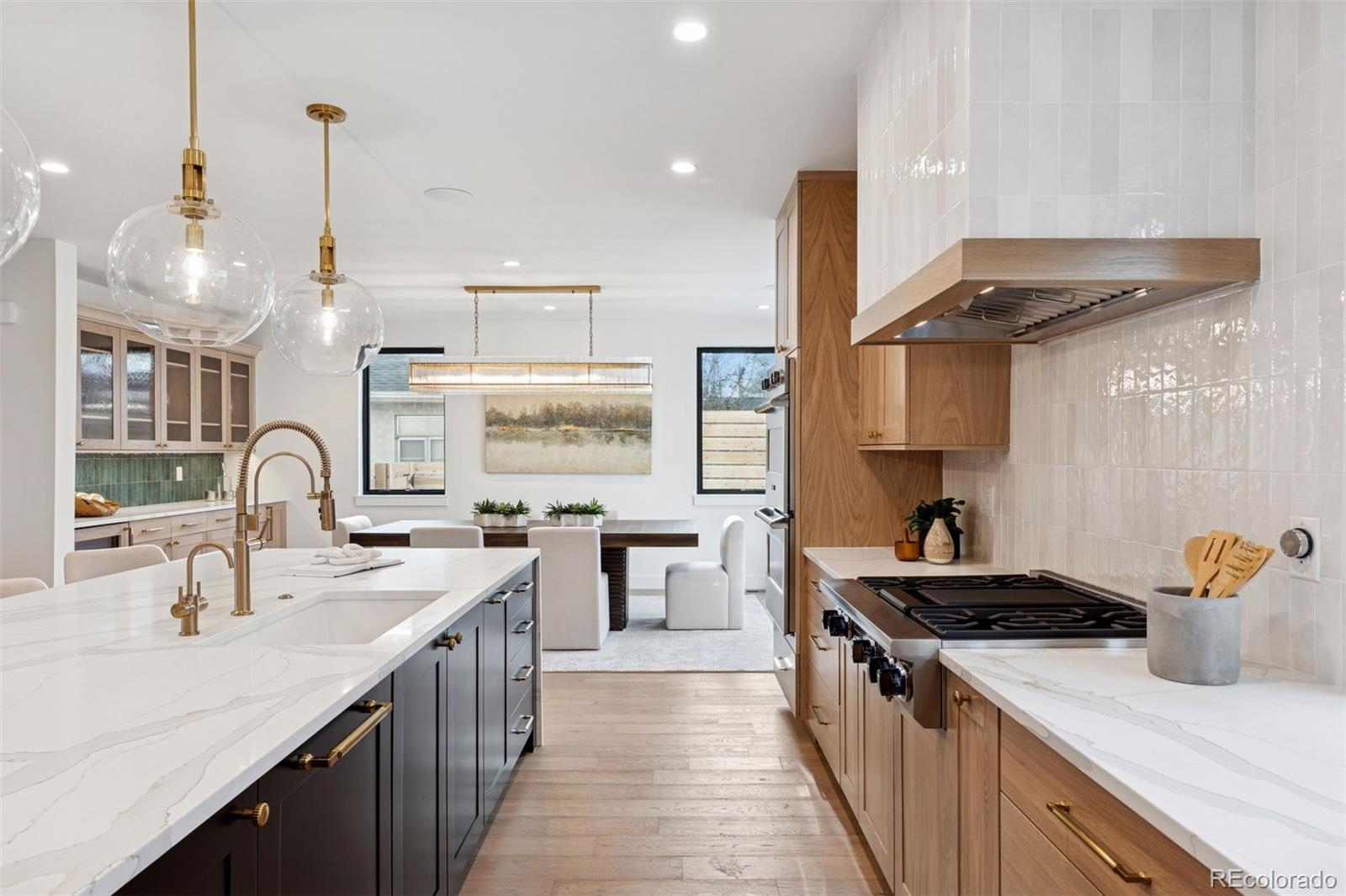 MLS Image #13 for 949 s clayton way,denver, Colorado