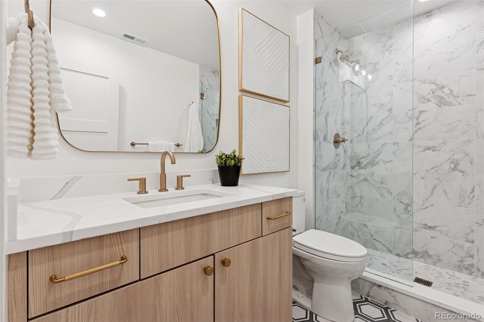 MLS Image #43 for 949 s clayton way,denver, Colorado