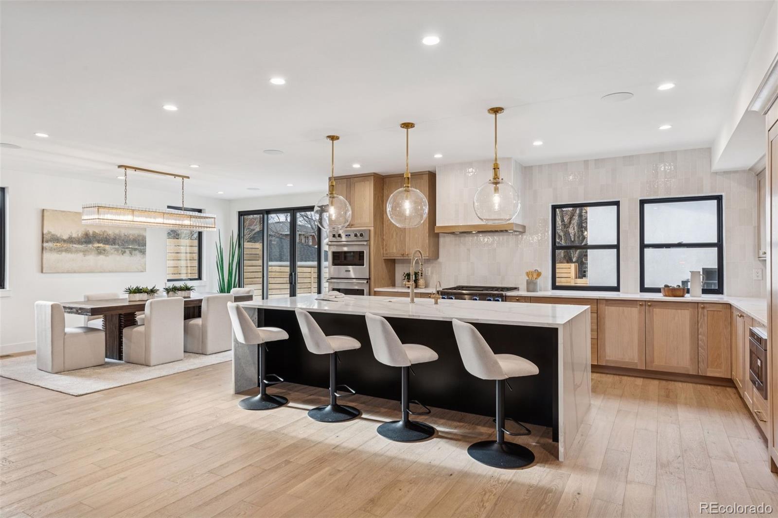 MLS Image #9 for 949 s clayton way,denver, Colorado