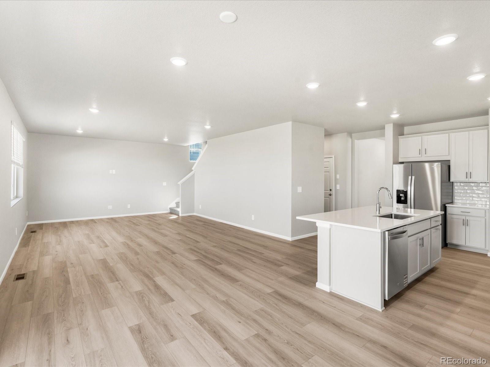 MLS Image #10 for 8896  salida street,commerce city, Colorado