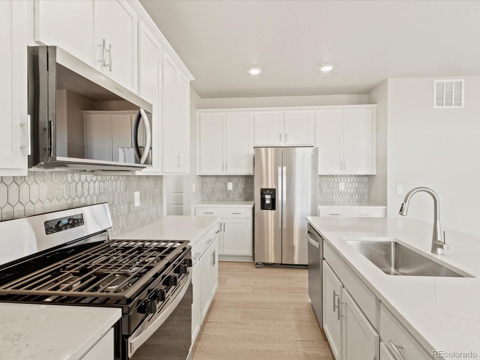 MLS Image #15 for 851  forest canyon road,severance, Colorado