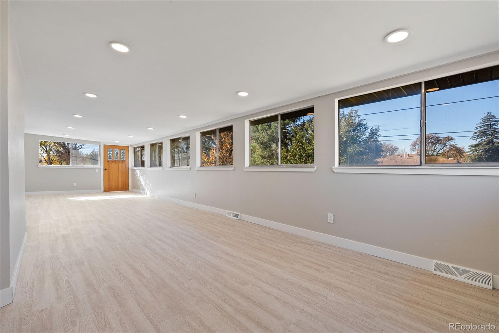 MLS Image #14 for 8389  benton way,arvada, Colorado