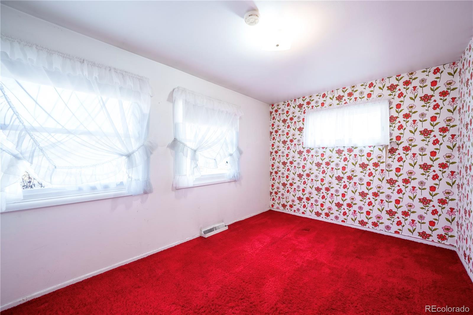 MLS Image #11 for 1606 s fairfax street,denver, Colorado