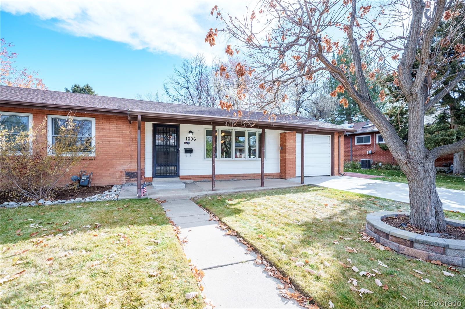 MLS Image #3 for 1606 s fairfax street,denver, Colorado