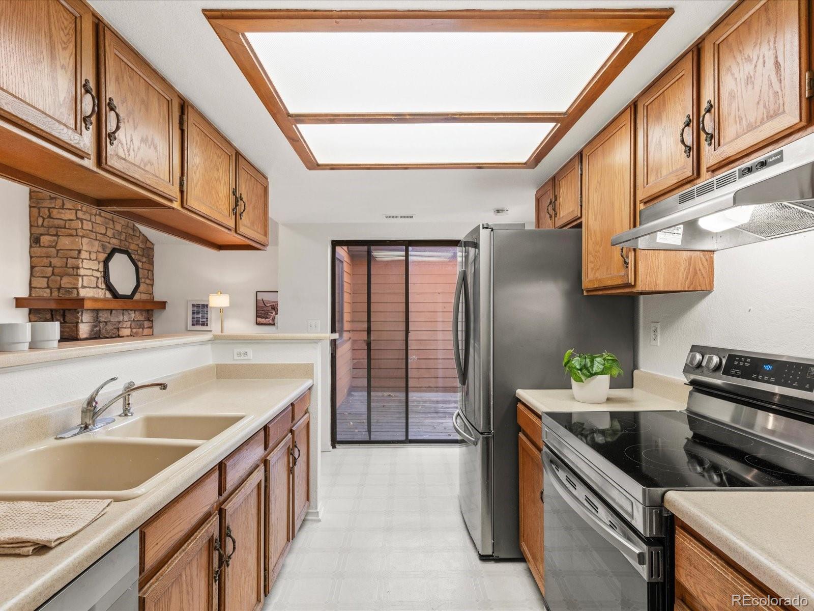 MLS Image #10 for 9188 w 88th circle,westminster, Colorado