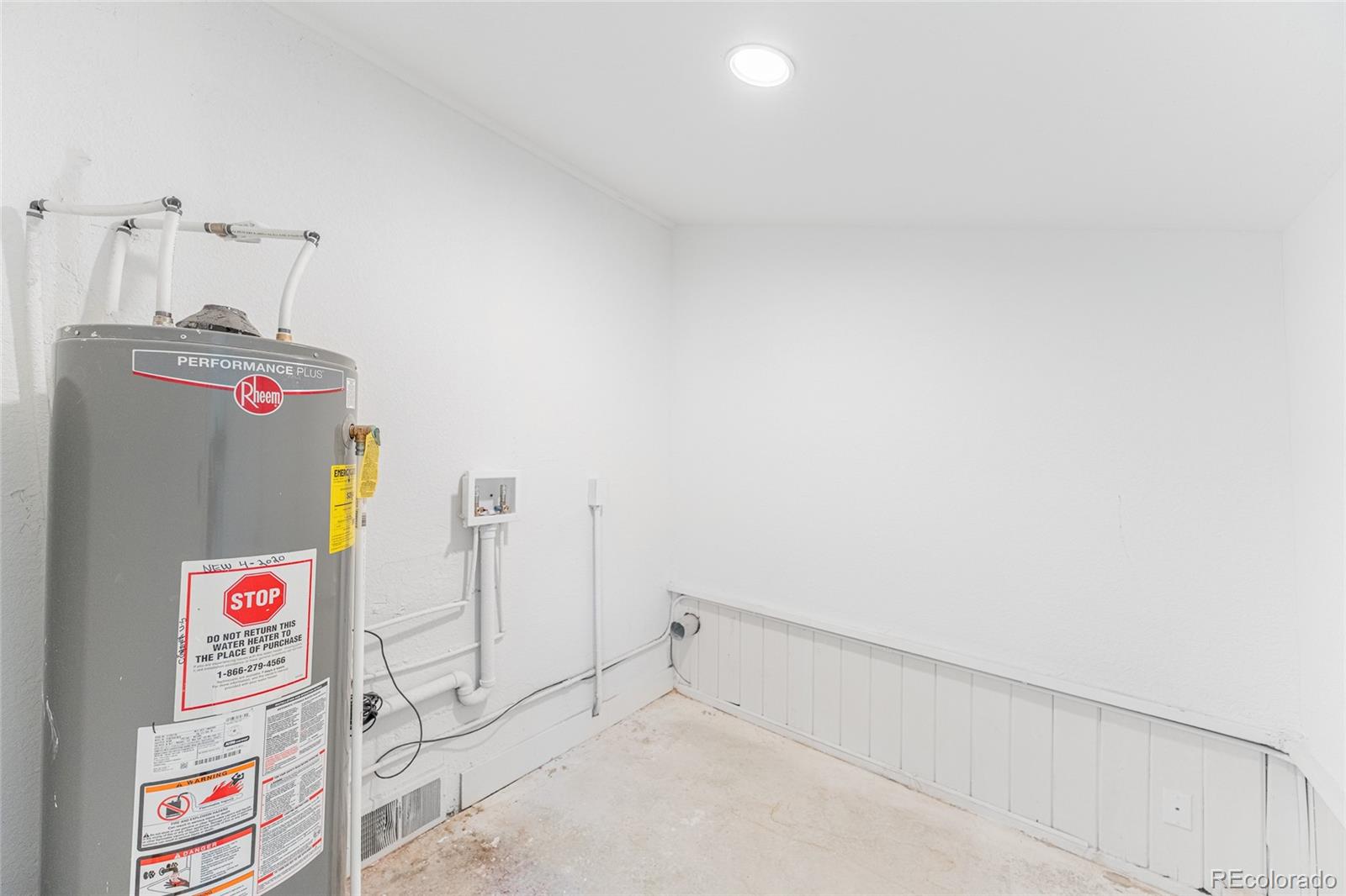 MLS Image #14 for 1558  xenia street,denver, Colorado