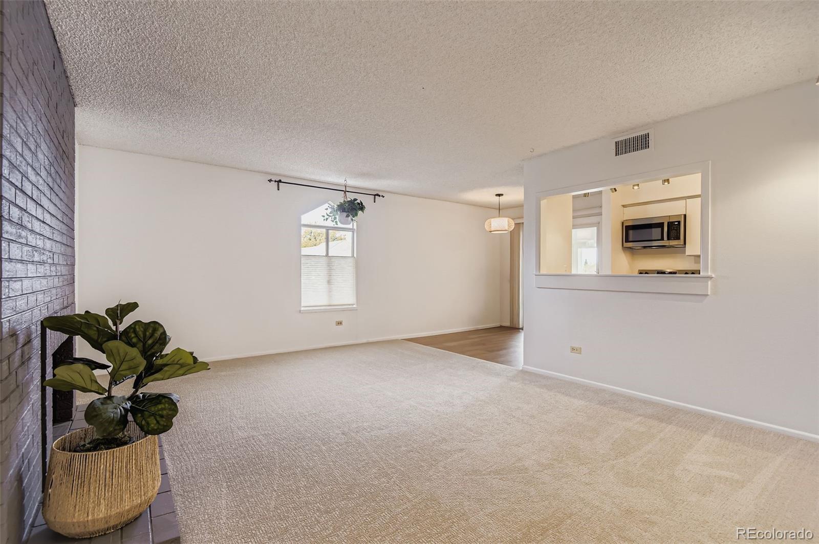 MLS Image #9 for 3323 s monaco street d,denver, Colorado