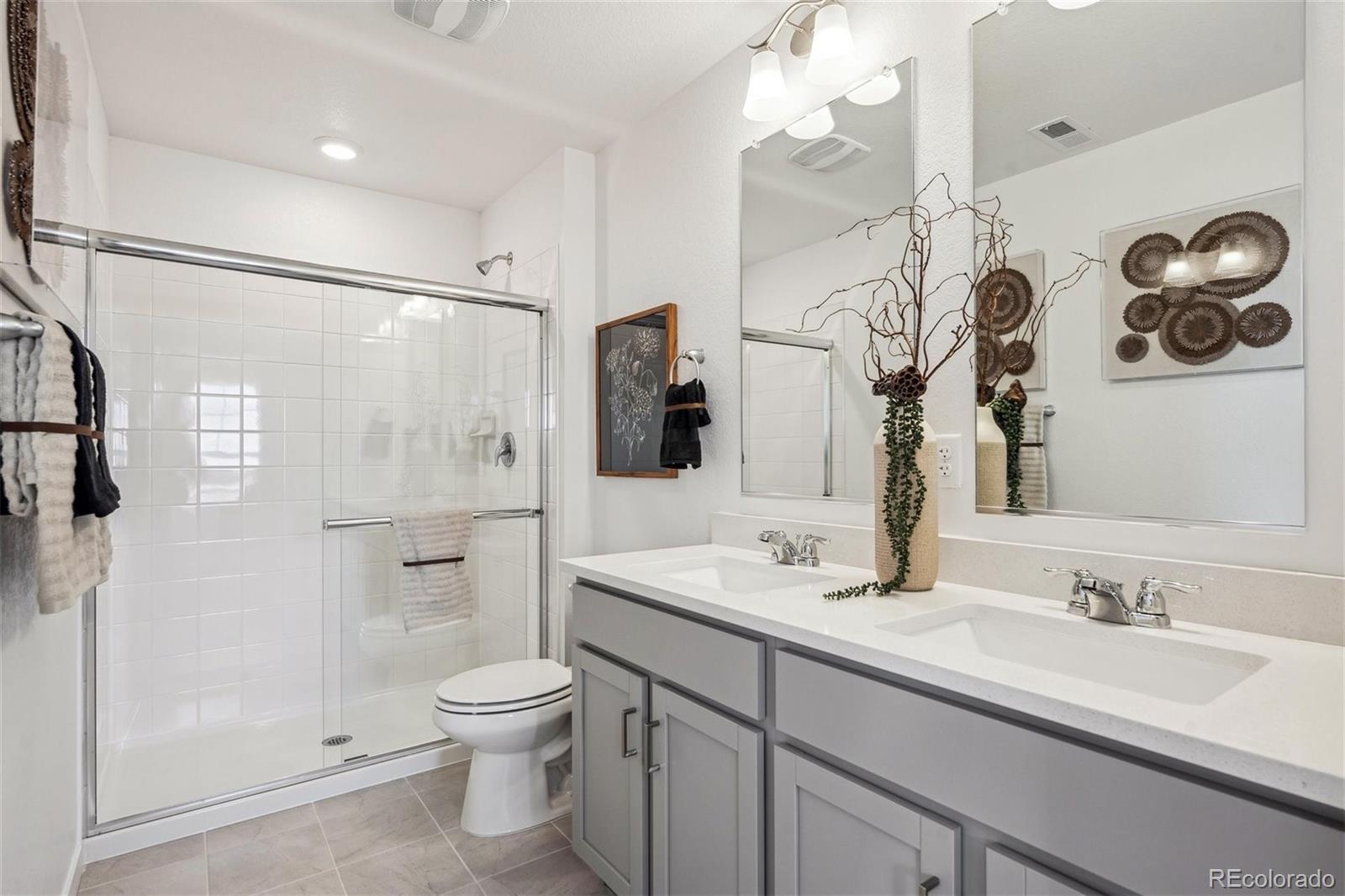 MLS Image #22 for 932  logan peak way,berthoud, Colorado