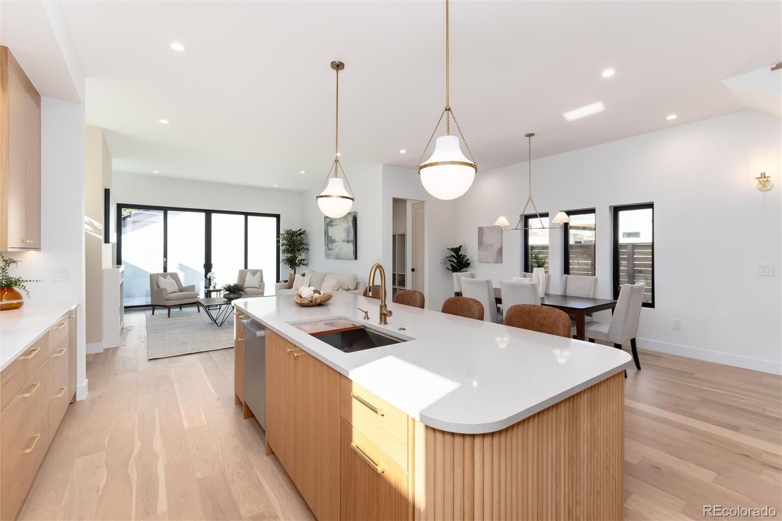 MLS Image #12 for 1781 s marion street,denver, Colorado