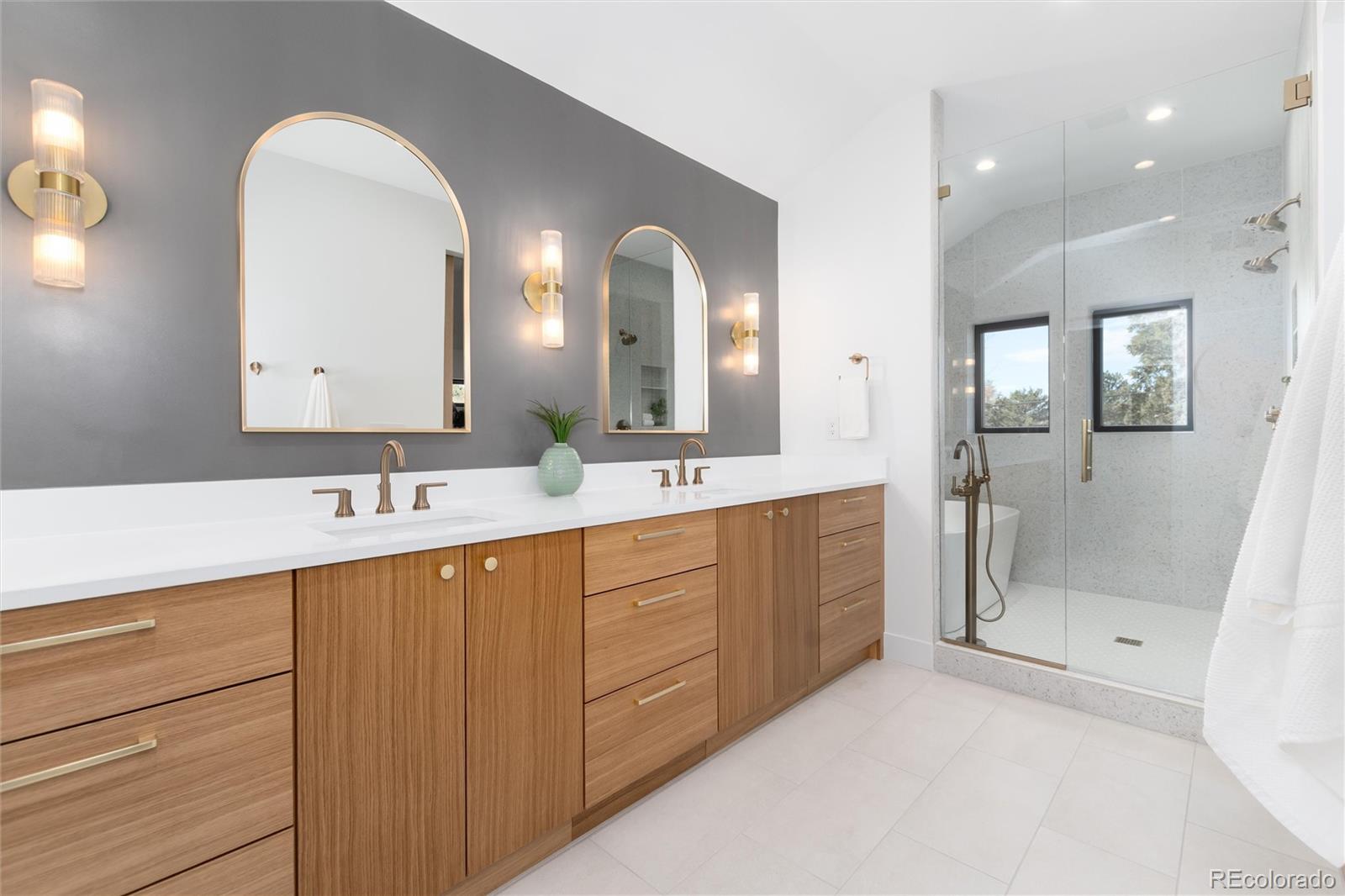 MLS Image #26 for 1781 s marion street,denver, Colorado