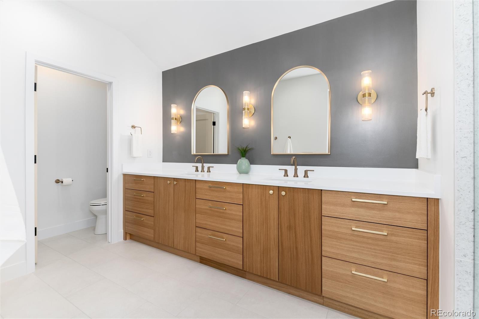 MLS Image #27 for 1781 s marion street,denver, Colorado